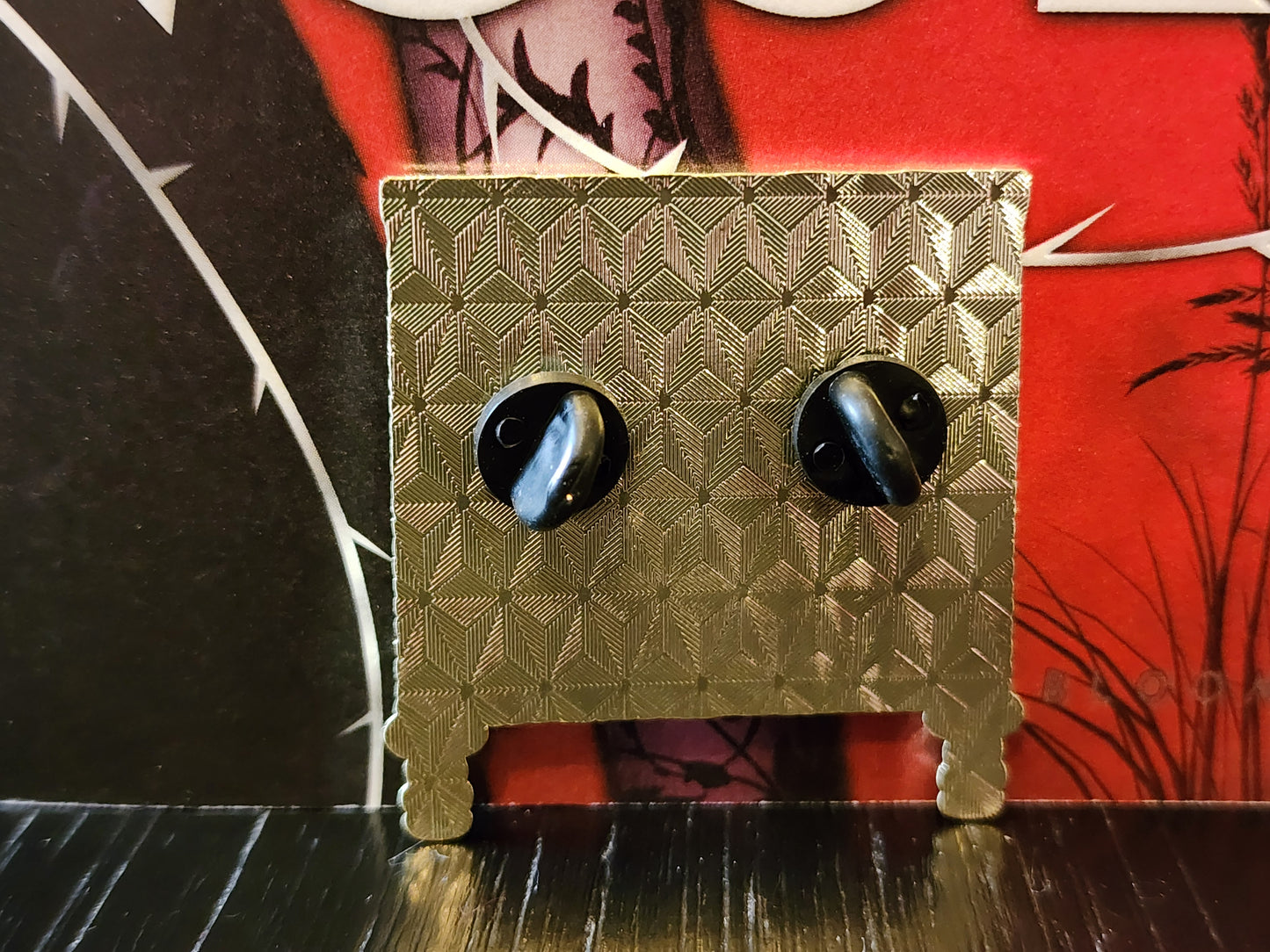 ACOTAR Feyre's Dresser Pin