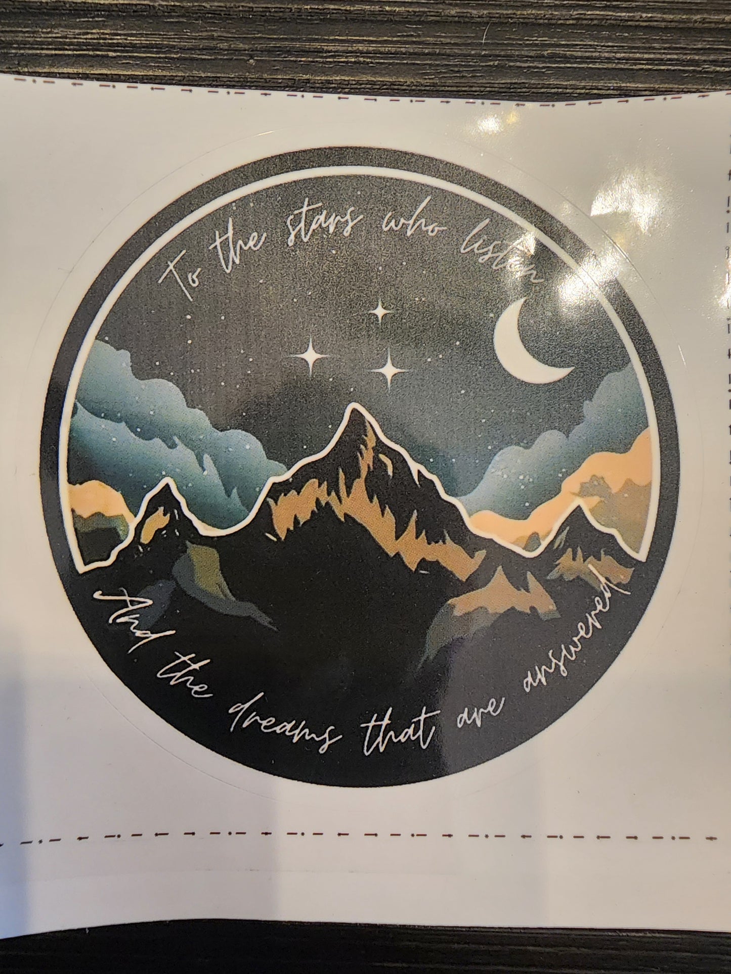 Velaris Round Sticker