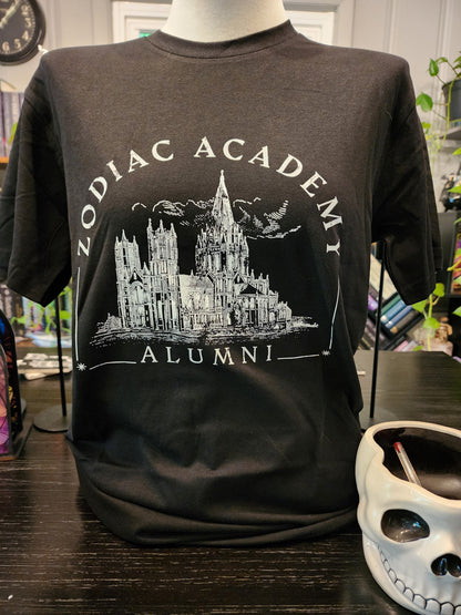 Zodiac Academy Alumni Tee