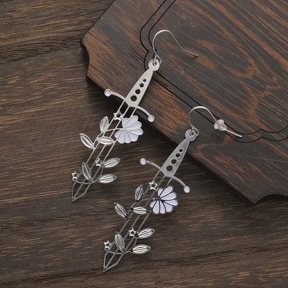 Throne of Glass Inspired Earrings